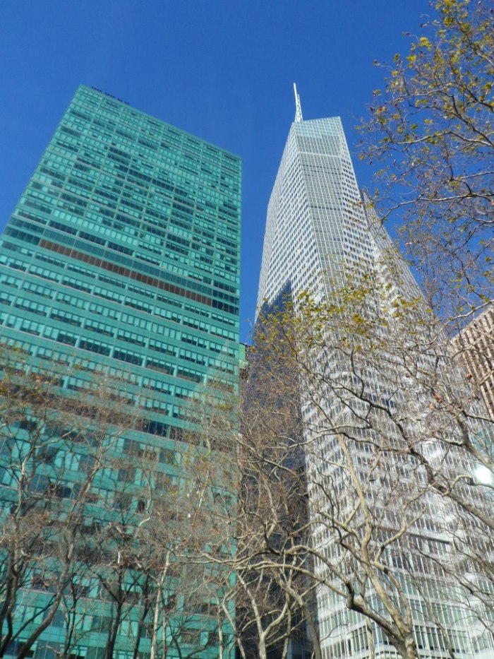 154408_10151202116082602_131550506_n